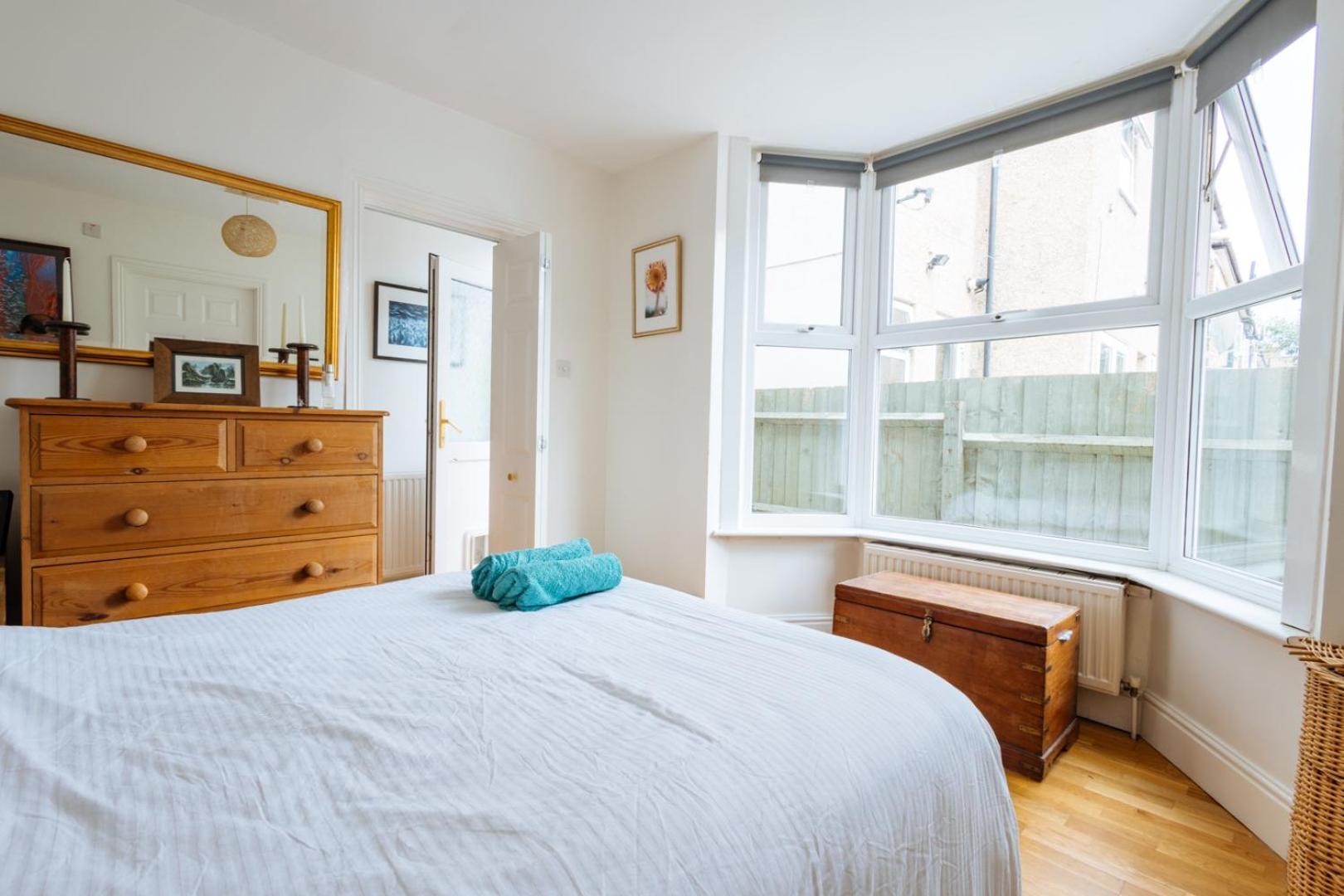 Unique Private W/ Easy Access To Apartamento